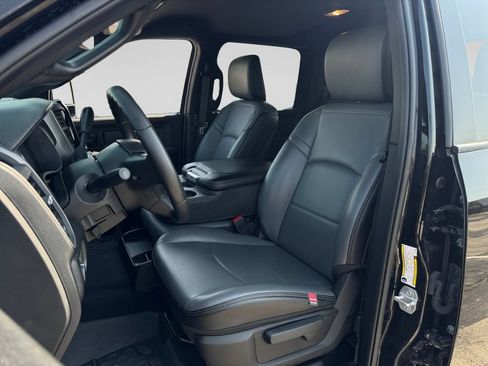 Used 2025 RAM 2500 Tradesman AWD/4WD image 21