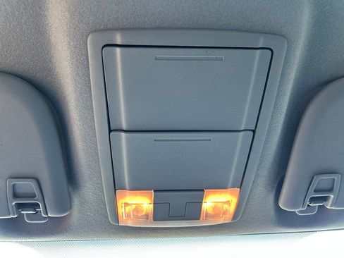 Used 2016 Ford F250 XL w/ Power Equipment Group image 16