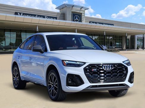 Used 2021 Audi SQ5 Prestige w/ Prestige Package image 2