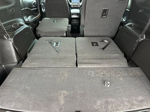 Used 2020 GMC Acadia SLE image 18