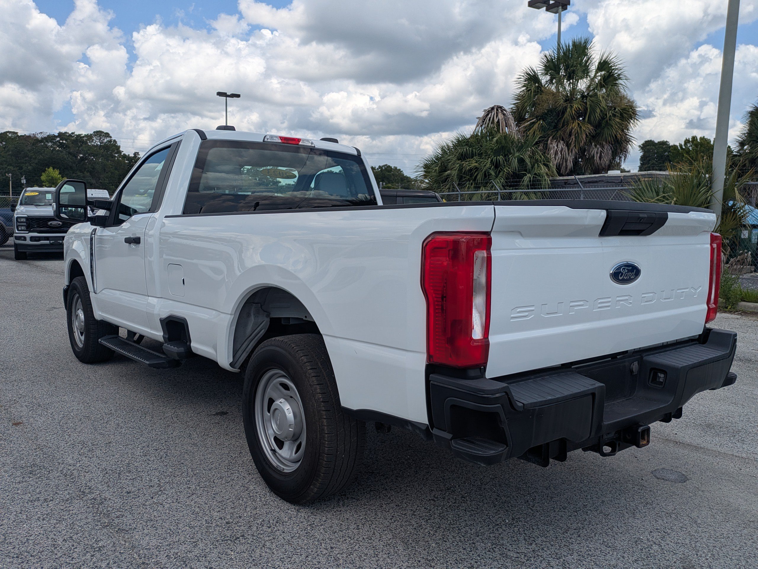 Used 2023 Ford F350 XL RWD image 6