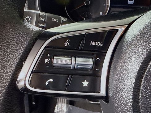 Used 2024 Kia Forte LXS image 14