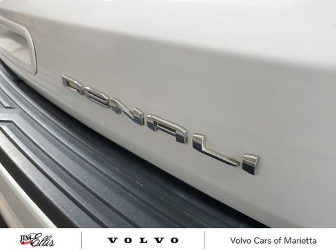 Used 2024 GMC Yukon Denali RWD image 9