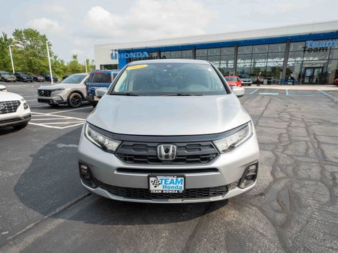 Used 2025 Honda Odyssey EX-L image 2