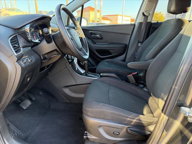 Certified 2020 Chevrolet Trax LS w/ Tint and Cruise Package FWD image 6