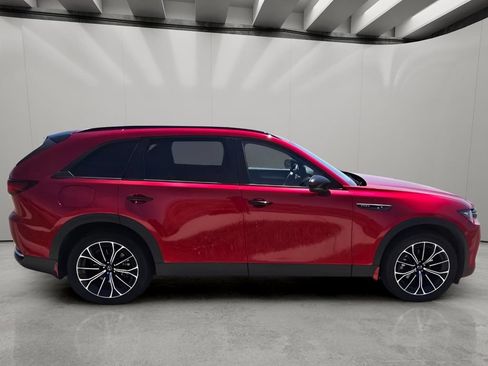 Used 2025 MAZDA CX-70 Plug-In Hybrid w/ Premium Plus AWD/4WD image 6