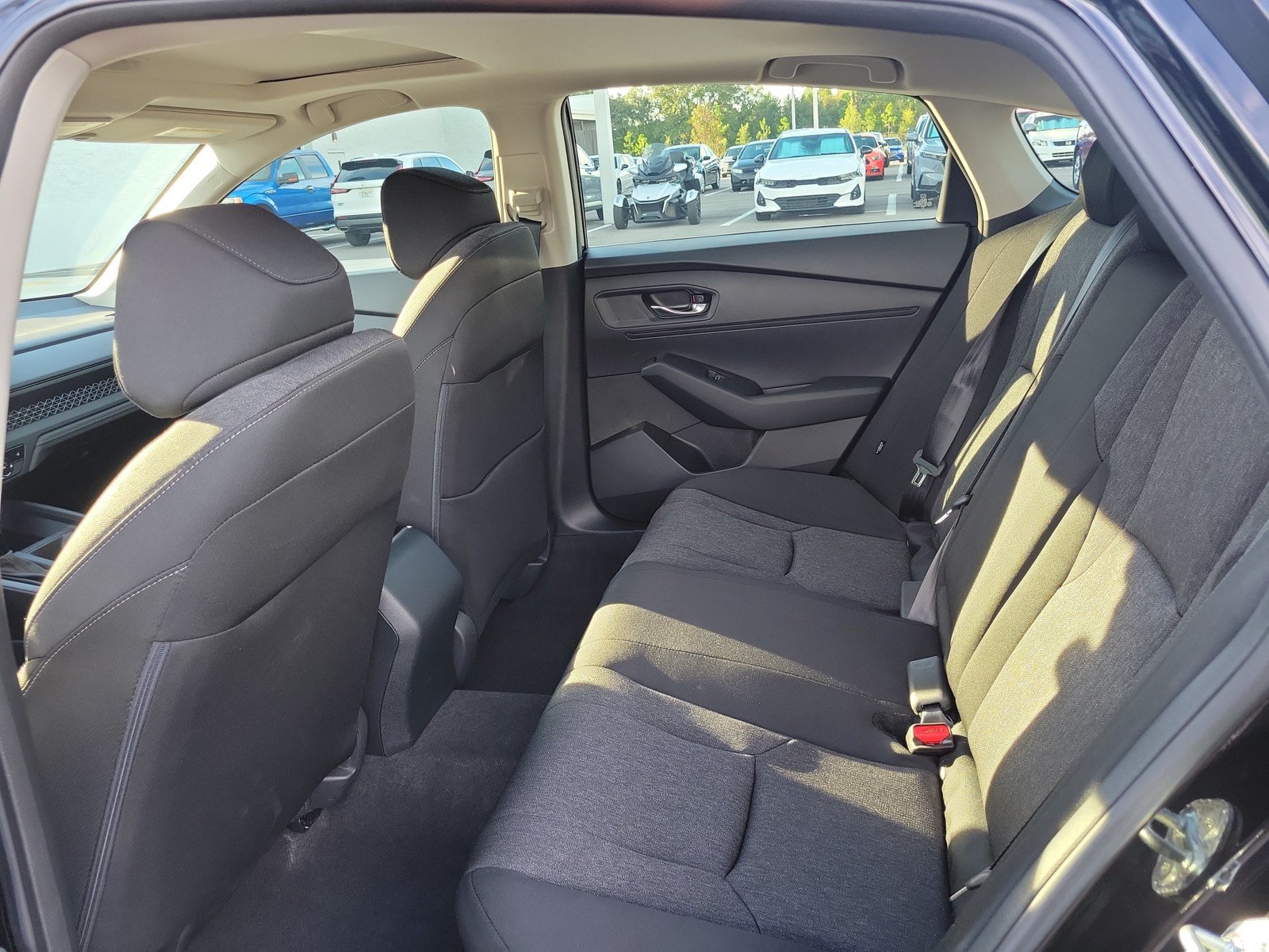 Used 2023 Honda Accord EX image 28