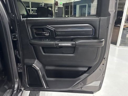 Used 2022 RAM 2500 Limited AWD/4WD image 36