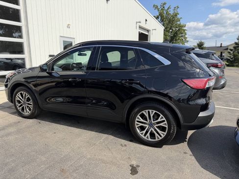 Used 2021 Ford Escape SEL AWD/4WD image 9