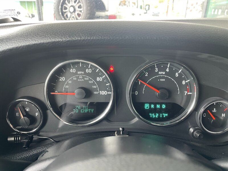 Used 2017 Jeep Wrangler Unlimited Sport w/ Quick Order Package 24S AWD/4WD image 27