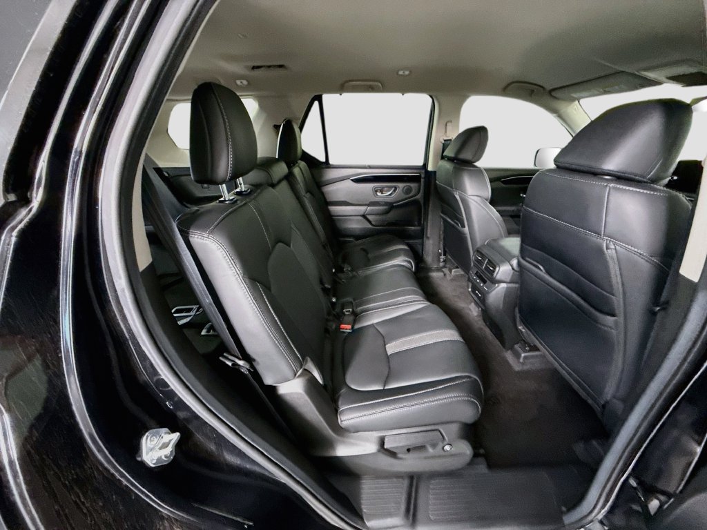 Certified 2025 Honda Pilot EX-L image 22