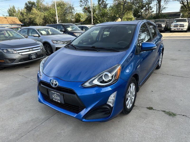 Used 2017 Toyota Prius C Two FWD image 3