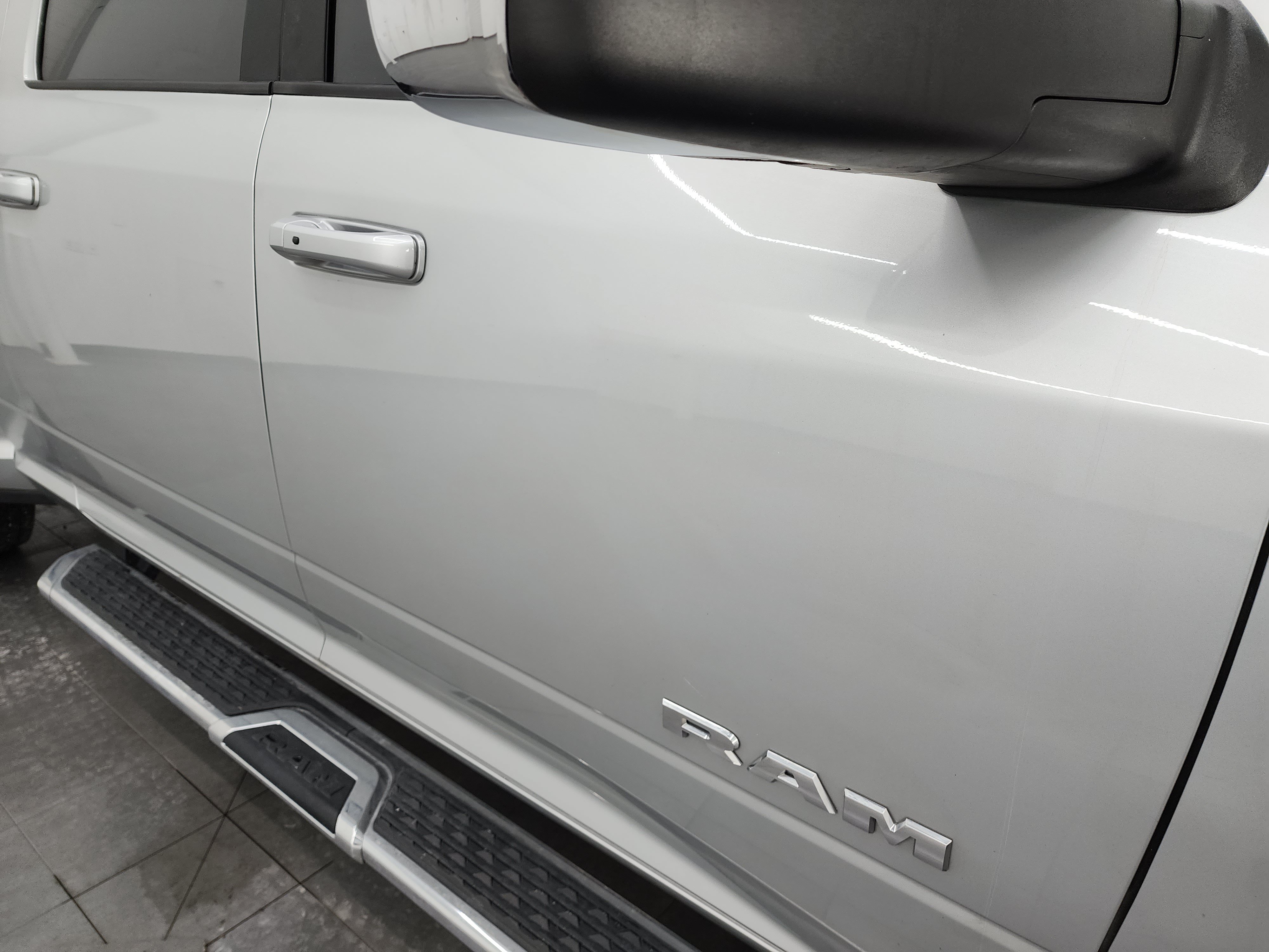 Used 2026 RAM 3500 Laramie AWD/4WD image 26