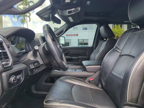 Used 2024 RAM 3500 Limited image 13