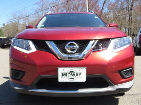 Used 2016 Nissan Rogue SV w/ SV Premium Package AWD/4WD image 2