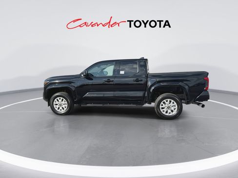 Certified 2025 Toyota Tacoma SR5 image 5