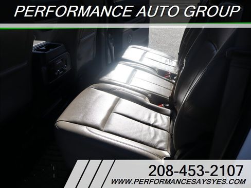 Used 2020 Ford Expedition Max XLT w/ Equipment Group 202A image 11