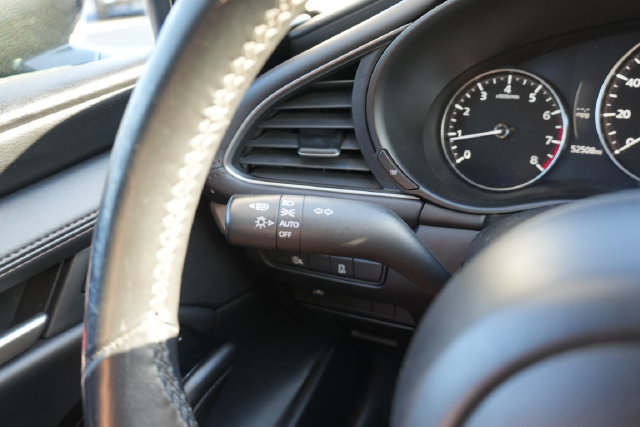 Used 2024 MAZDA MAZDA3 s FWD image 25
