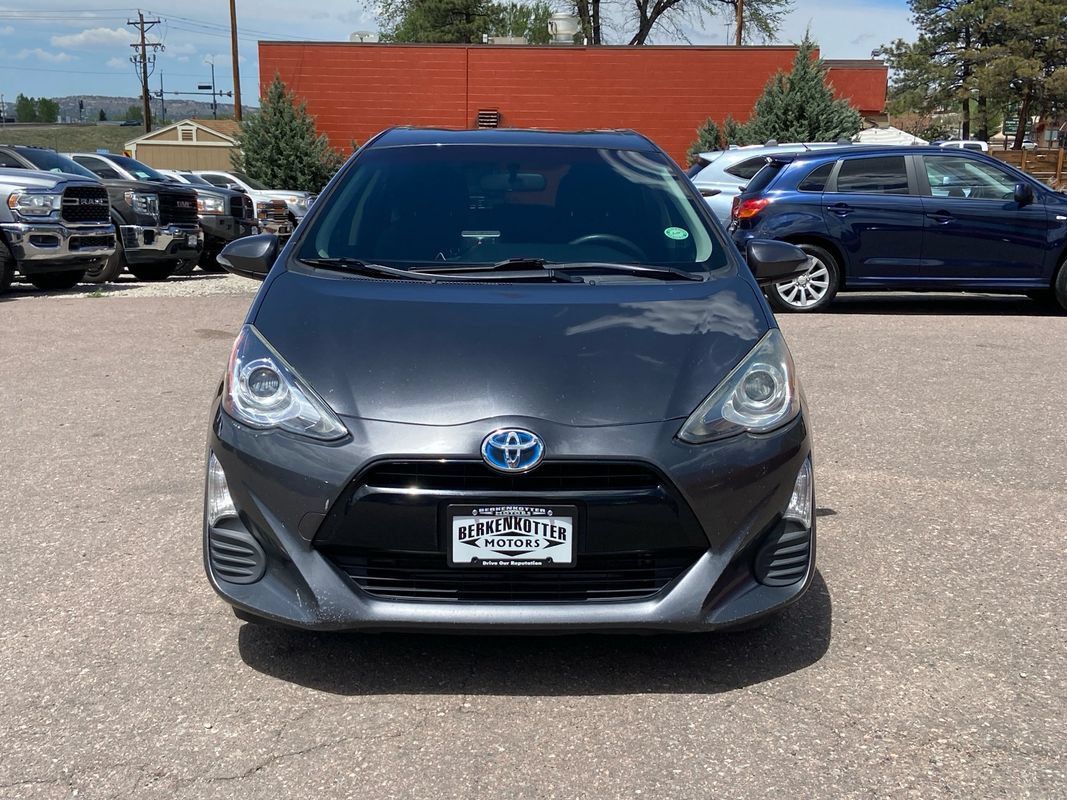 Used 2016 Toyota Prius C Two FWD image 8
