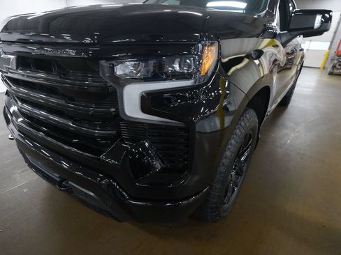 Used 2025 Chevrolet Silverado 1500 High Country w/ Midnight Edition AWD/4WD image 22