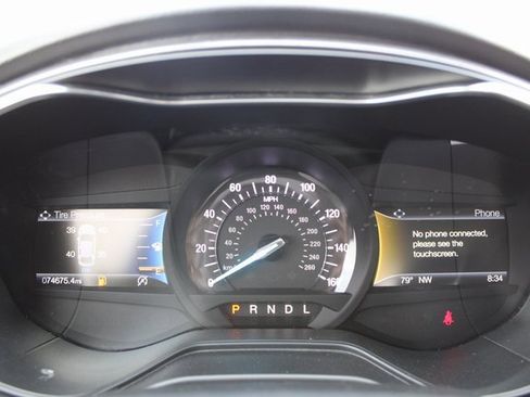 Used 2020 Ford Fusion SE FWD image 23