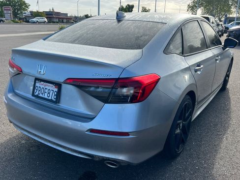 Used 2022 Honda Civic Sport image 4
