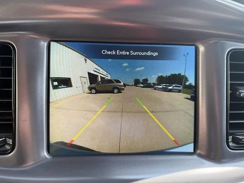 Used 2020 Dodge Charger SXT w/ Plus Group image 19