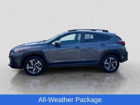Used 2024 Subaru Crosstrek 2.0i Premium AWD/4WD image 2