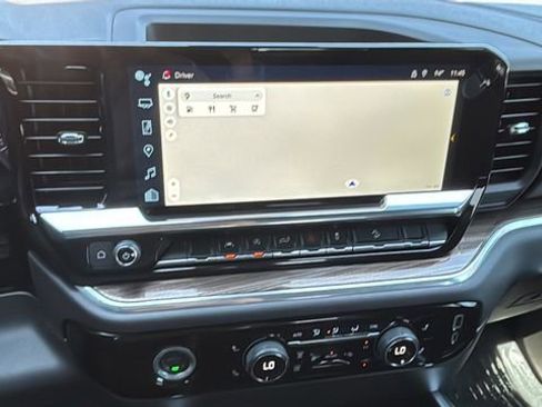 Used 2024 Chevrolet Silverado 1500 LT Trail Boss w/ Protection Package image 25