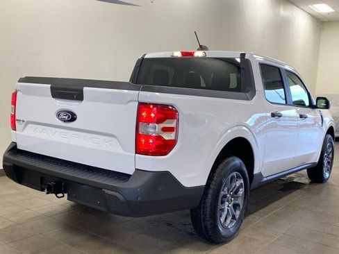 New 2025 Ford Maverick XLT FWD image 14