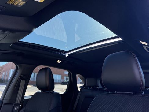 New 2025 Ford Escape ST-Line w/ Tech Pack #1 image 14