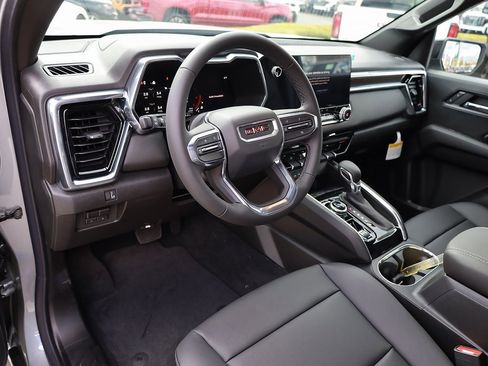 New 2026 GMC Canyon Elevation w/ Convenience Package image 12