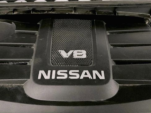 Used 2018 Nissan Titan PRO-4X image 30