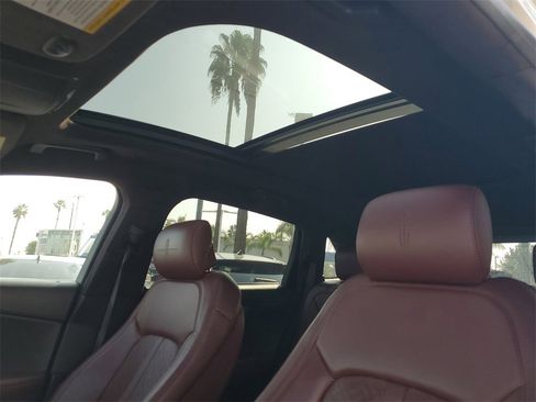 Used 2019 Lincoln Nautilus Black Label image 24