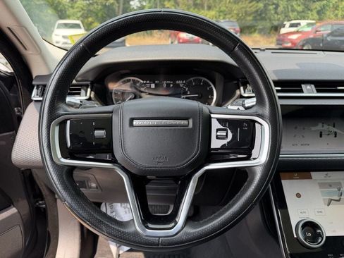 Used 2021 Land Rover Range Rover Velar S AWD/4WD image 16