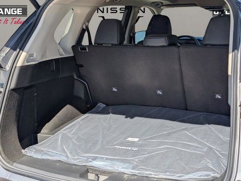 New 2026 Nissan Rogue SV image 12