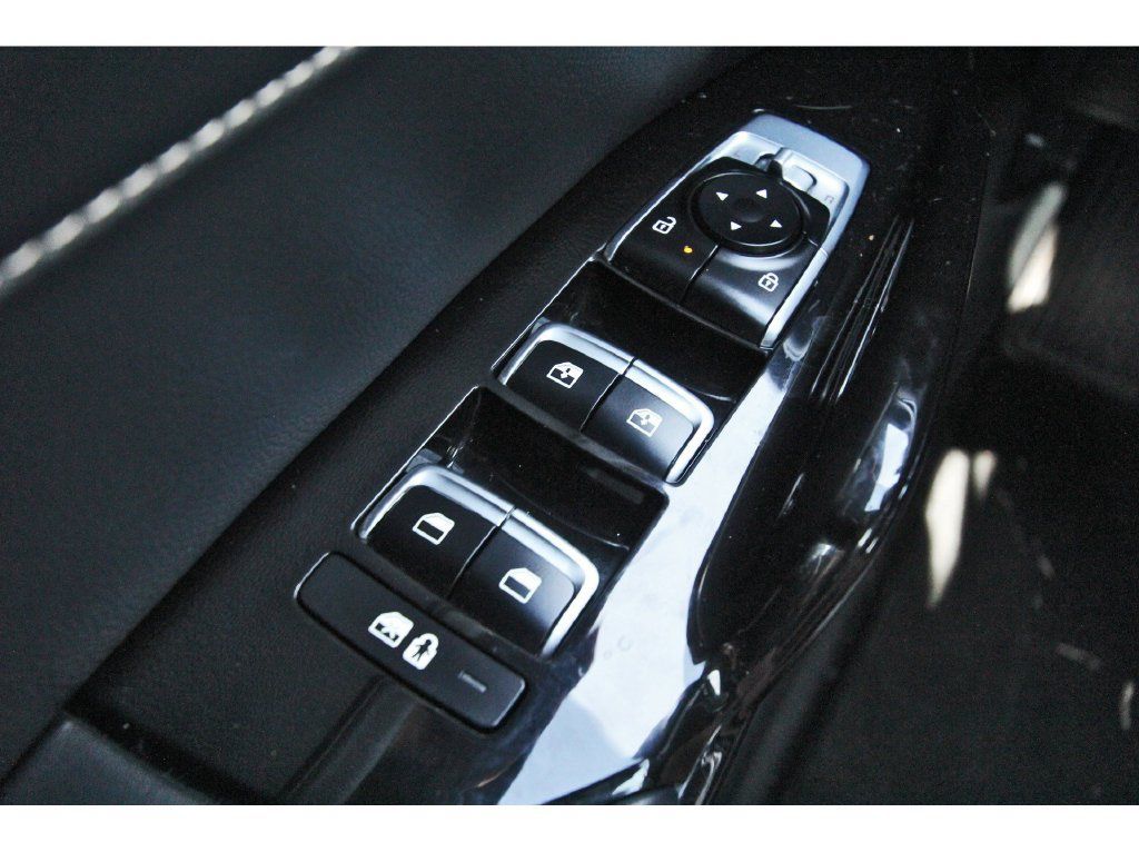 Used 2025 Kia K5 GT-Line w/ GT-Line Premium Package FWD image 24