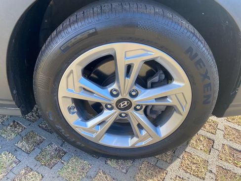 Certified 2023 Hyundai Kona SEL AWD/4WD image 27