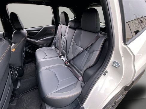 Used 2024 Subaru Forester Wilderness w/ Convenience Package image 24