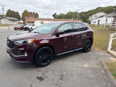 Used 2022 Ford Edge ST-Line image 4