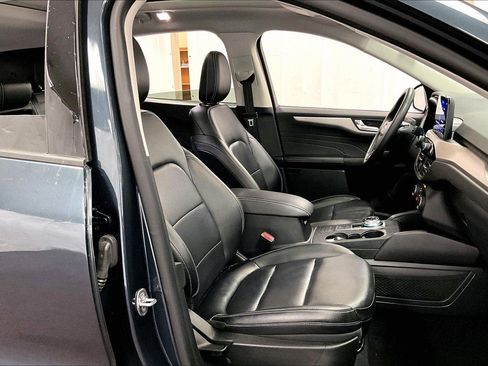 Used 2022 Ford Escape SEL image 7