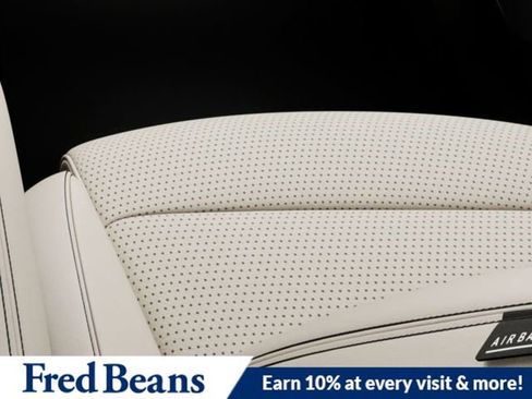 New 2026 Genesis GV70 2.5T Select image 17