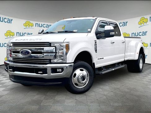 Used 2018 Ford F350 Lariat w/ Lariat Ultimate Package image 3