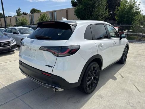 Certified 2025 Honda HR-V Sport image 7