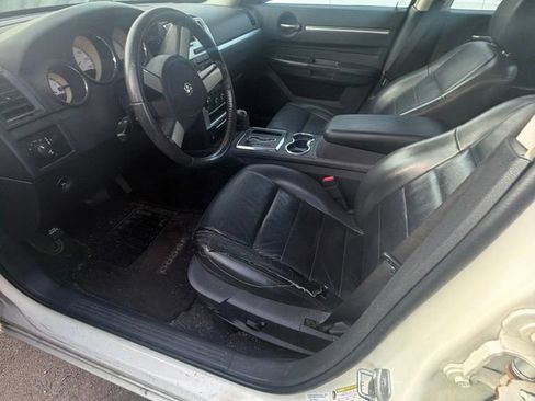 Used 2010 Dodge Charger Rallye RWD image 9