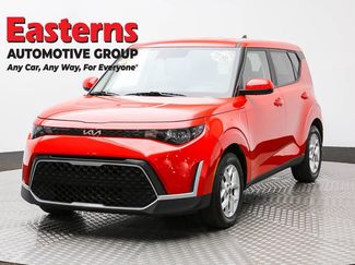 Used 2024 Kia Soul LX w/ Option Group 015 FWD video 1