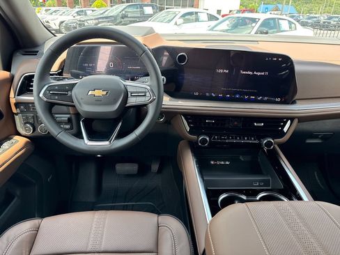 New 2026 Chevrolet Tahoe High Country AWD/4WD image 24