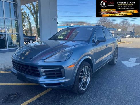 Used 2019 Porsche Cayenne image 4