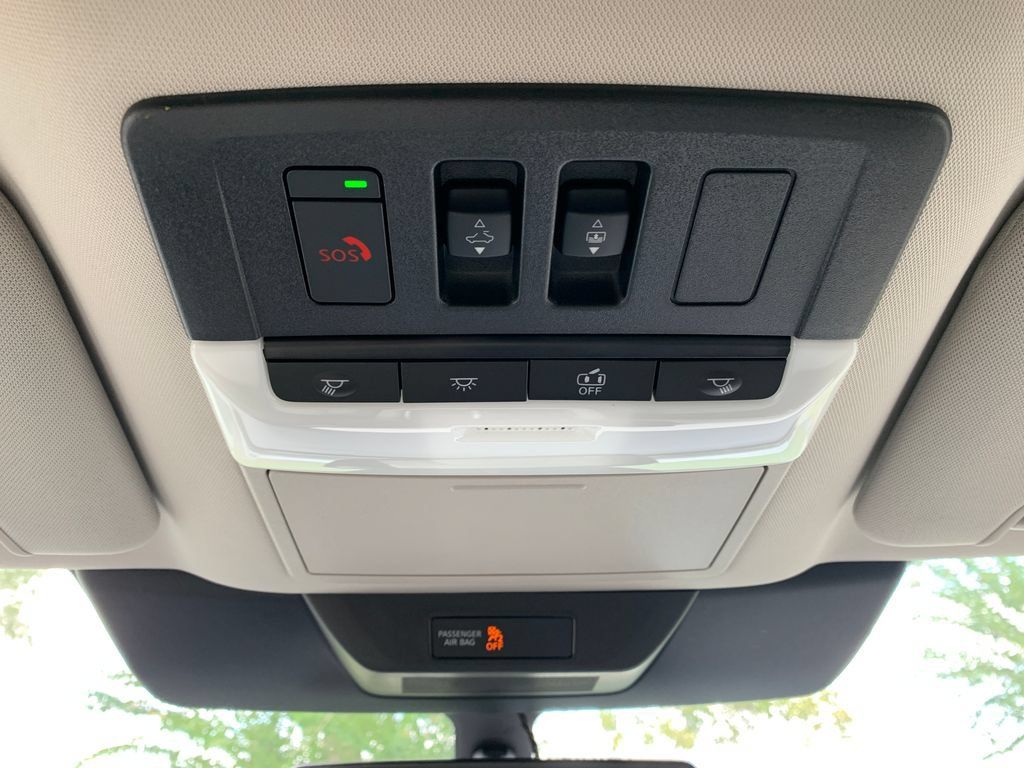 New 2026 Nissan Pathfinder SL w/ SL Premium Package FWD image 15