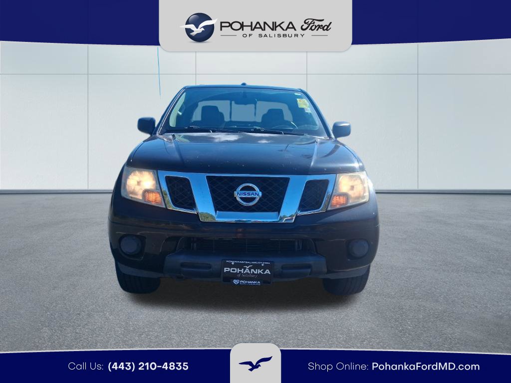 Used 2015 Nissan Frontier SV AWD/4WD image 2